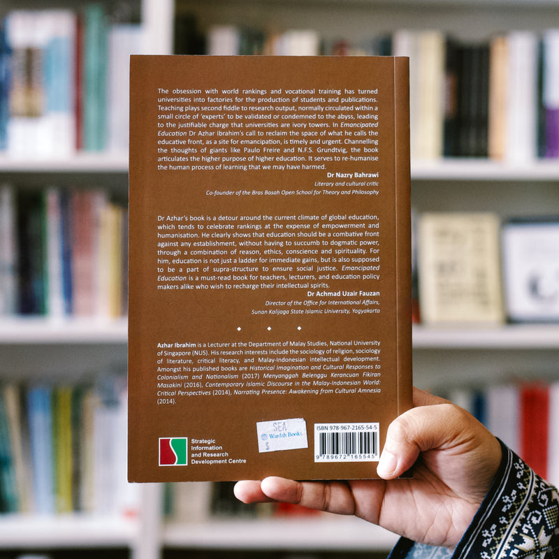 Emancipated Education: Essays on the Nurturing of Critical Discourse