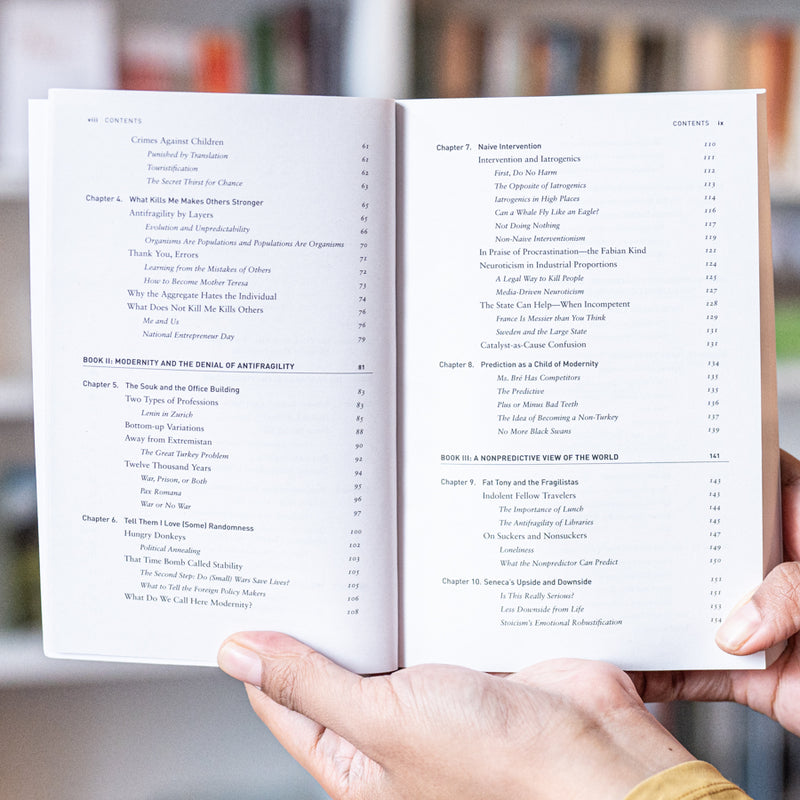 Antifragile: Things that Gain from Disorder