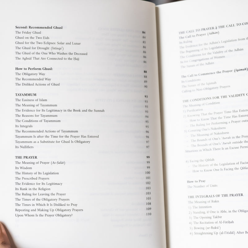 Al-Fiqh al-Manhaji Vol.1: Purification & Prayer