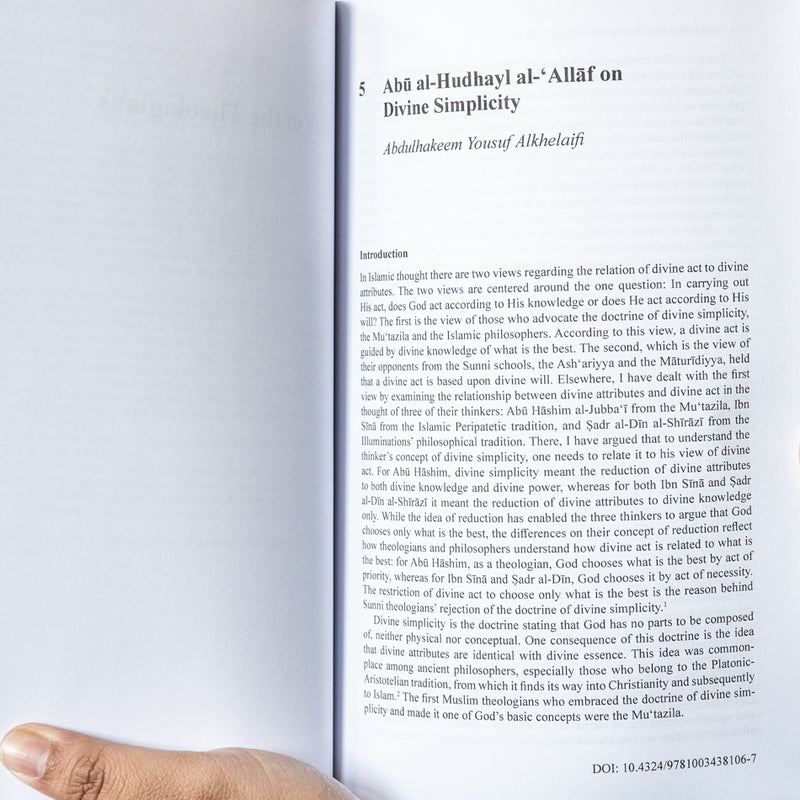 The Attributes of God in Islamic Thought: Contemplating Allah