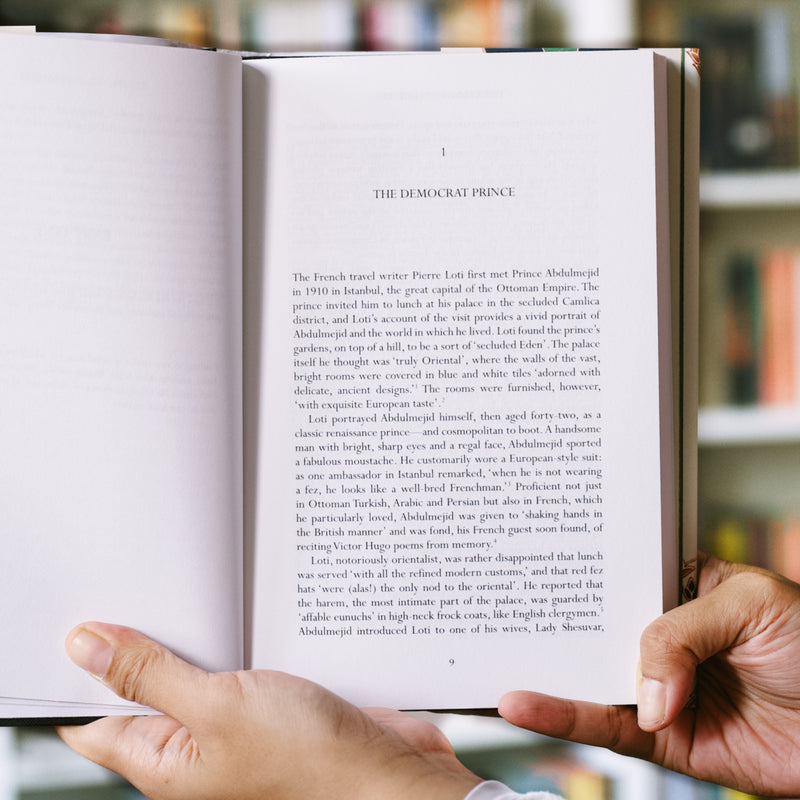 The Indian Caliphate : Exiled Ottomans and the Billionaire Prince