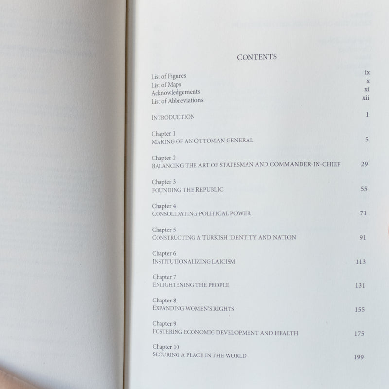 Atatürk: Father of the Republic of Turkey PB