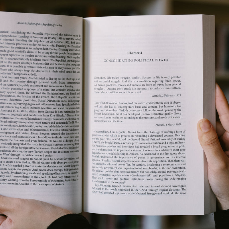 Atatürk: Father of the Republic of Turkey PB