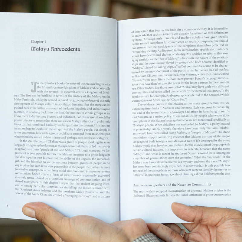 Leaves of the Same Tree: Trade and Ethnicity in the Straits of Melaka