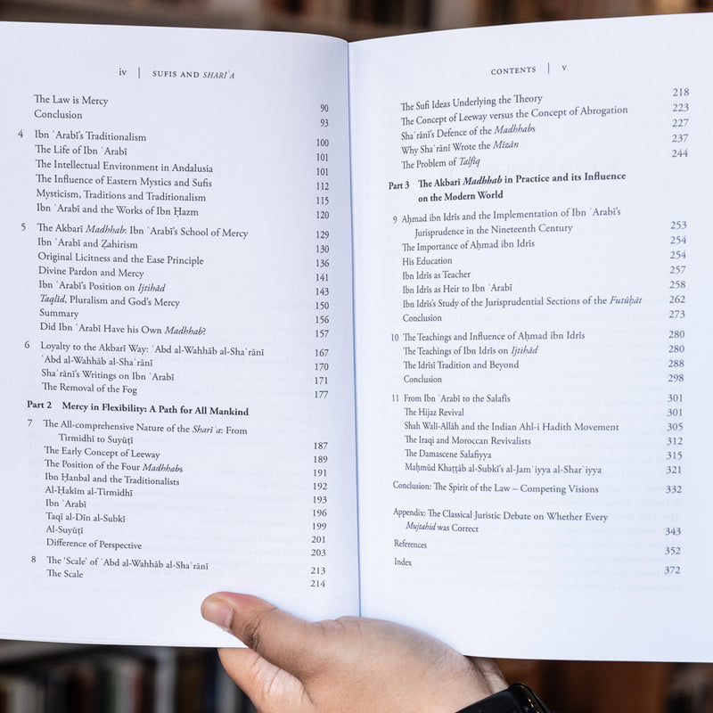 Sufis and Shari'a: The Forgotten School of Mercy PB