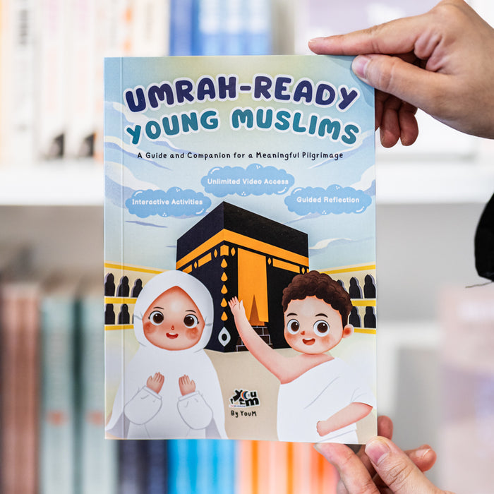 Umrah-Ready Young Muslims