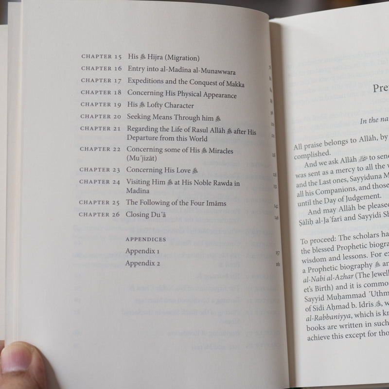 The Luminous Moons: The Life of the Prophet Muhammadﷺ