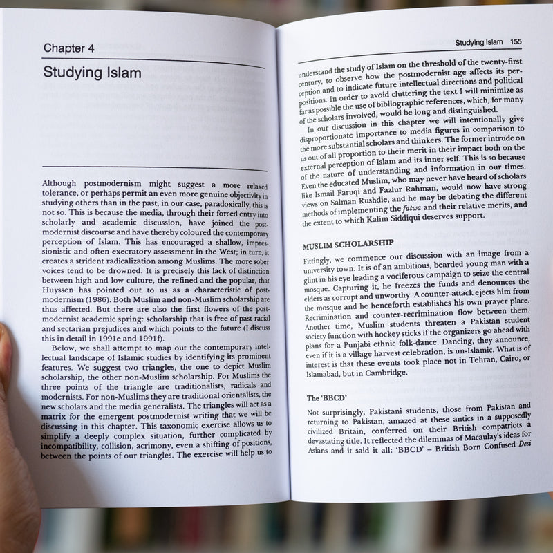 Postmodernism and Islam: Predicament and Promise