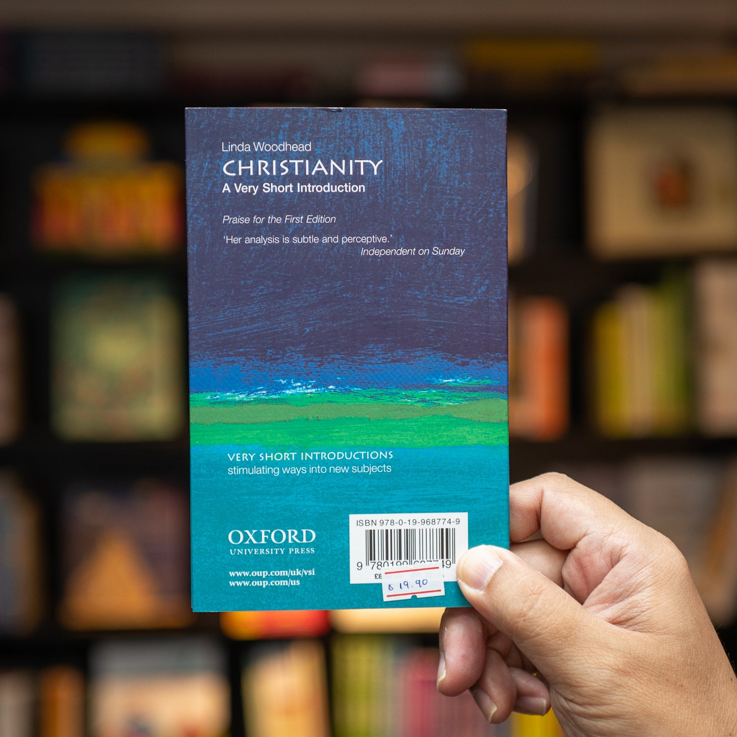 Christianity: A Very Short Introduction — Wardah Books