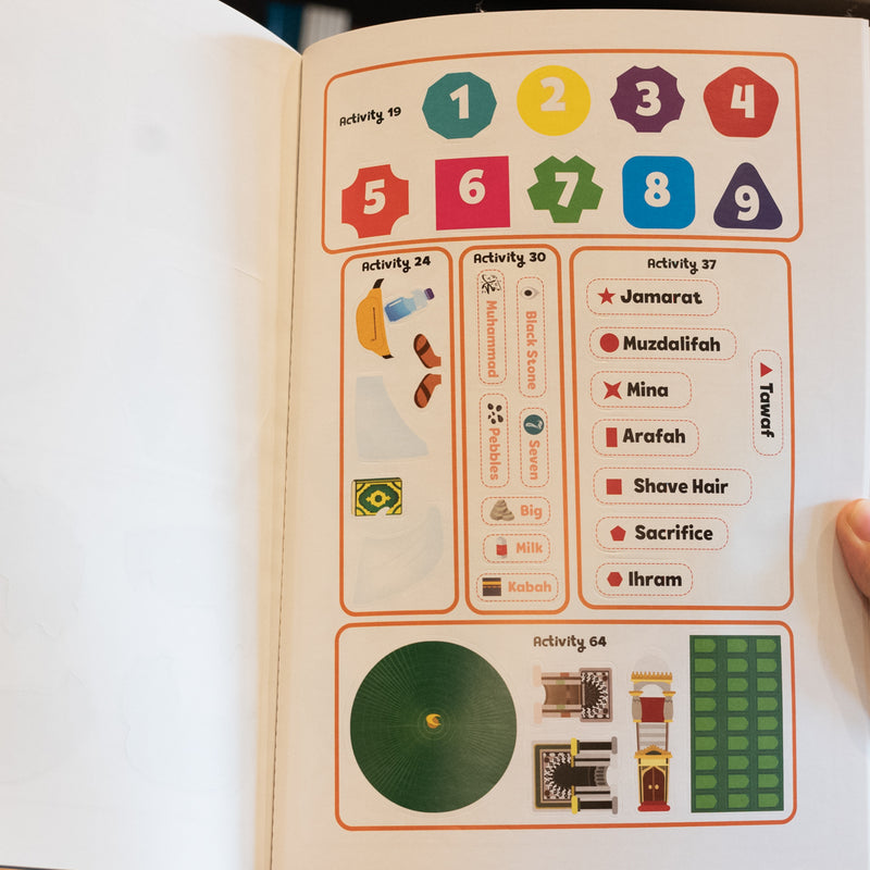 Hajj and Umrah Activity Book: Little Kids