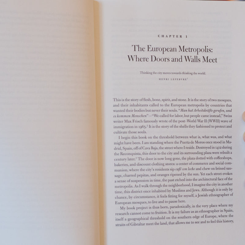 Mosques in the Metropolis